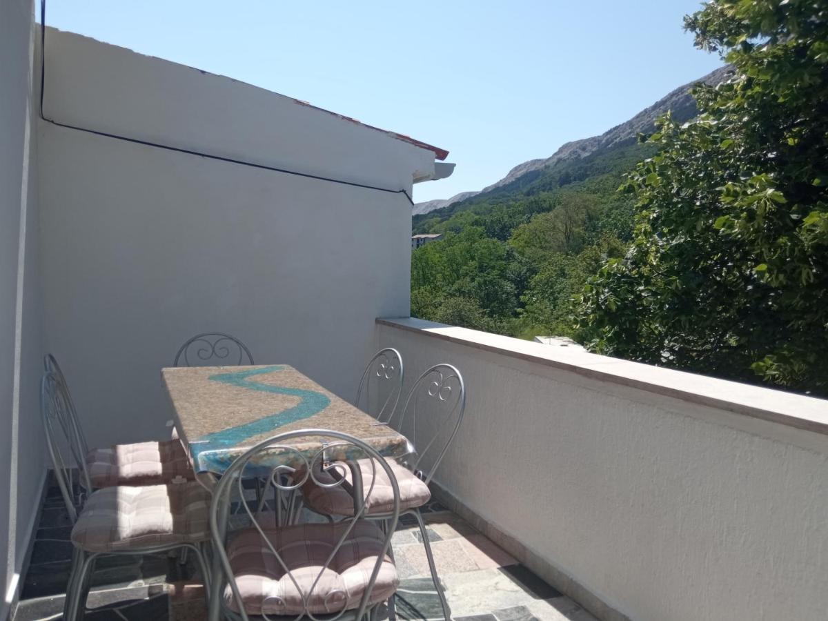 Katy&Mladen 1 Apartamento Baška Exterior foto