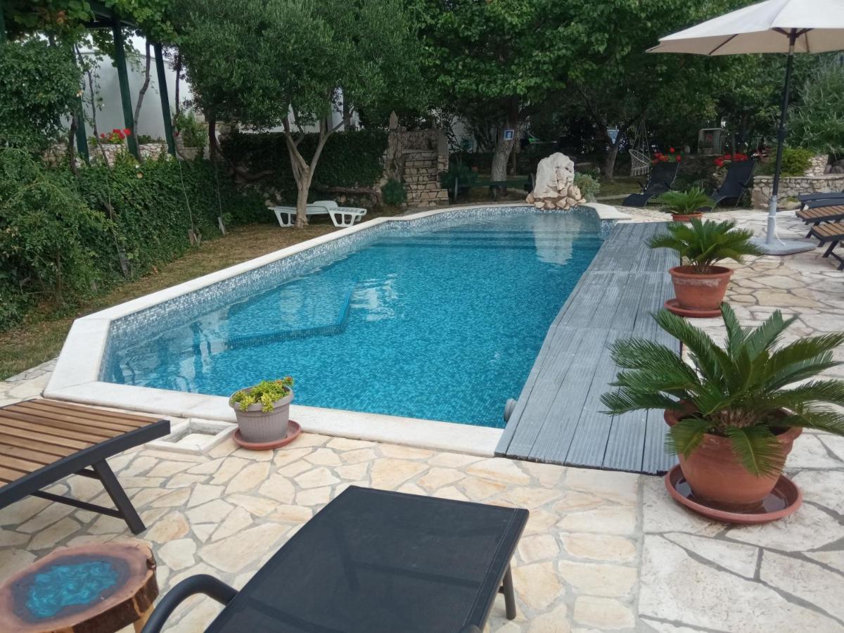 Katy&Mladen 1 Apartamento Baška Exterior foto