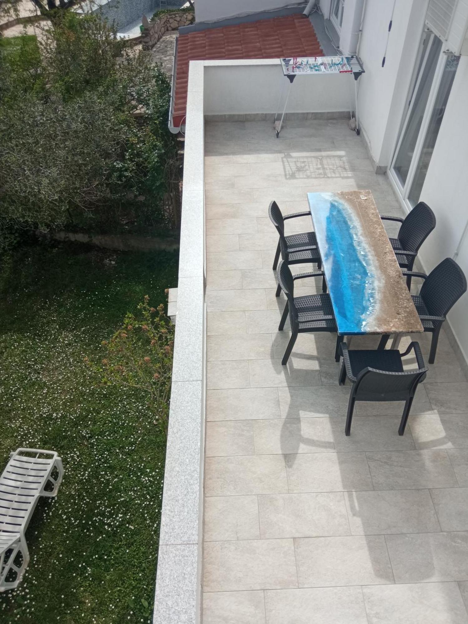 Katy&Mladen 1 Apartamento Baška Exterior foto